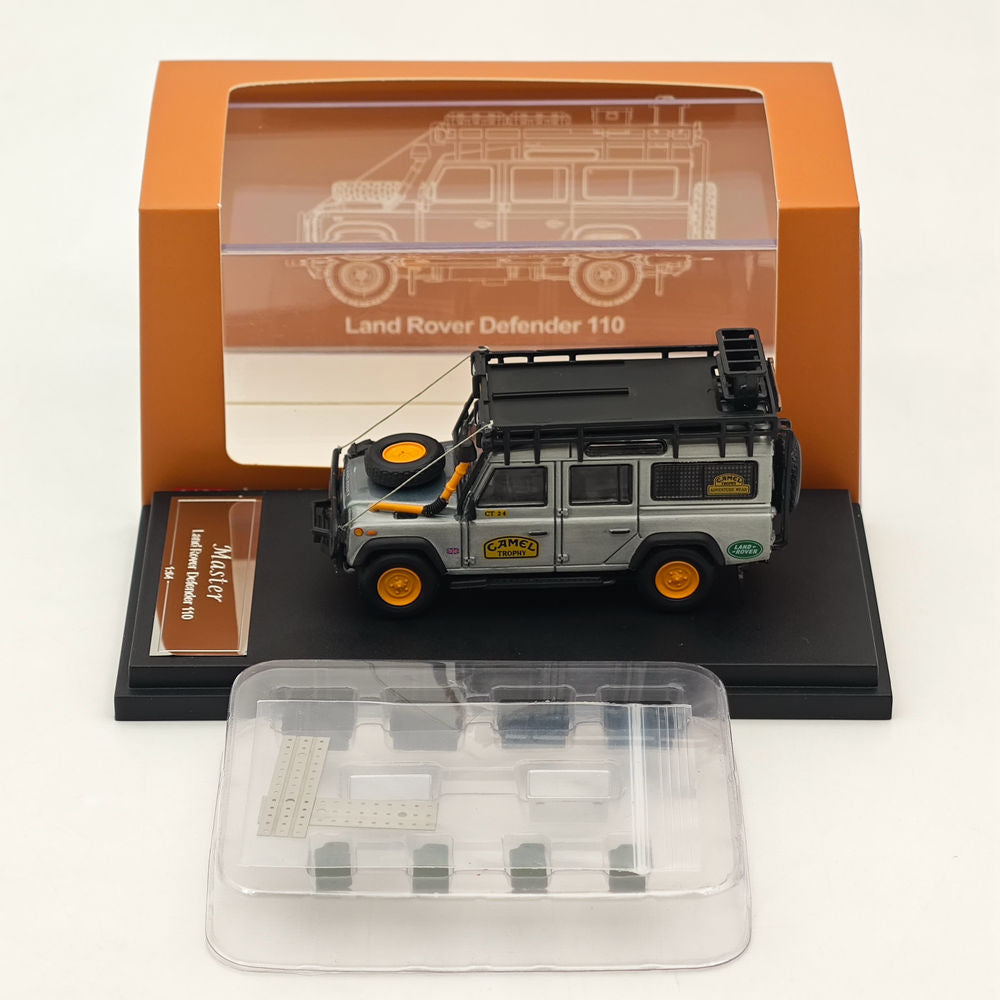 Master 1:64 Land Rover Defender 110 Camel Cup Special Edition Diecast Toys Car Models Miniature Hobby Collectible Gifts With Accessories