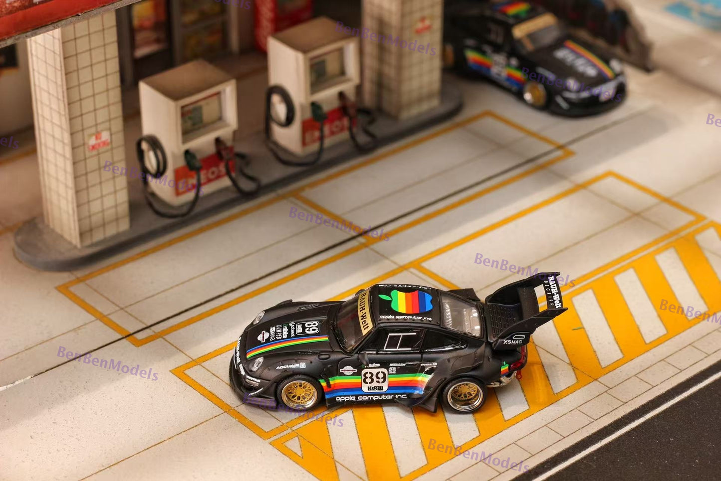 Pre-sale 1:64 SW Matt Black 911 RWB 993 Apple #89 Racing Sports Model Diecast