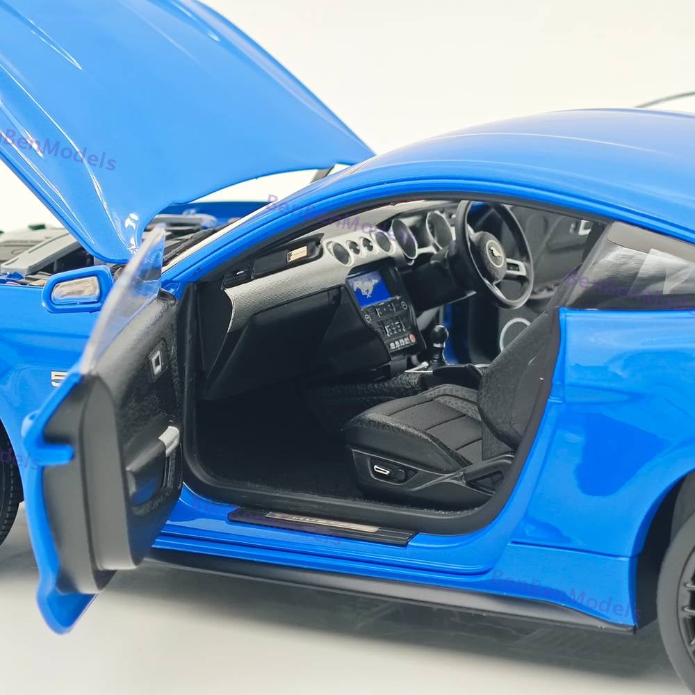 DM 1/18 Scale Model Replicas Ford Mustang GT 2019 Widebodykit Pack RHD Blue
