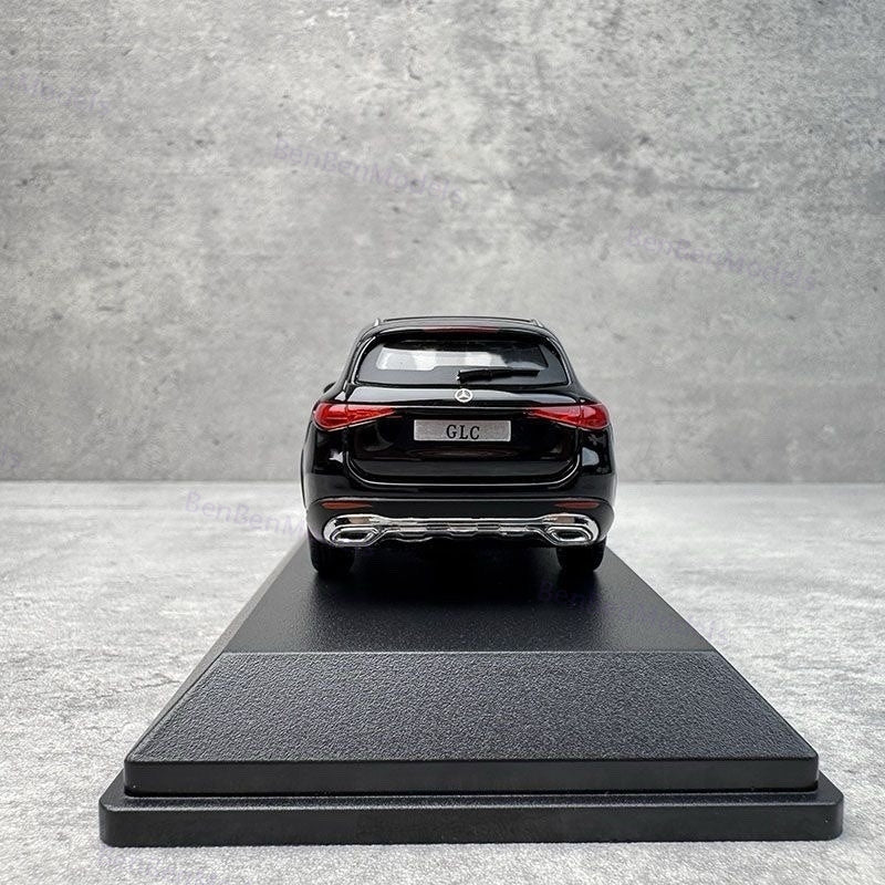 iScale 1:43 Mercedes-Benz GLC X254 2024 Car Diecast Model Collectible Replica Gifts