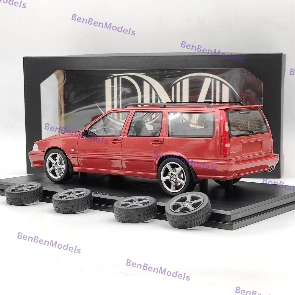 1/18 DNA Collectibles VOLVO V70 R P80 1998 DNA000154 Resin Model Car Limited Red