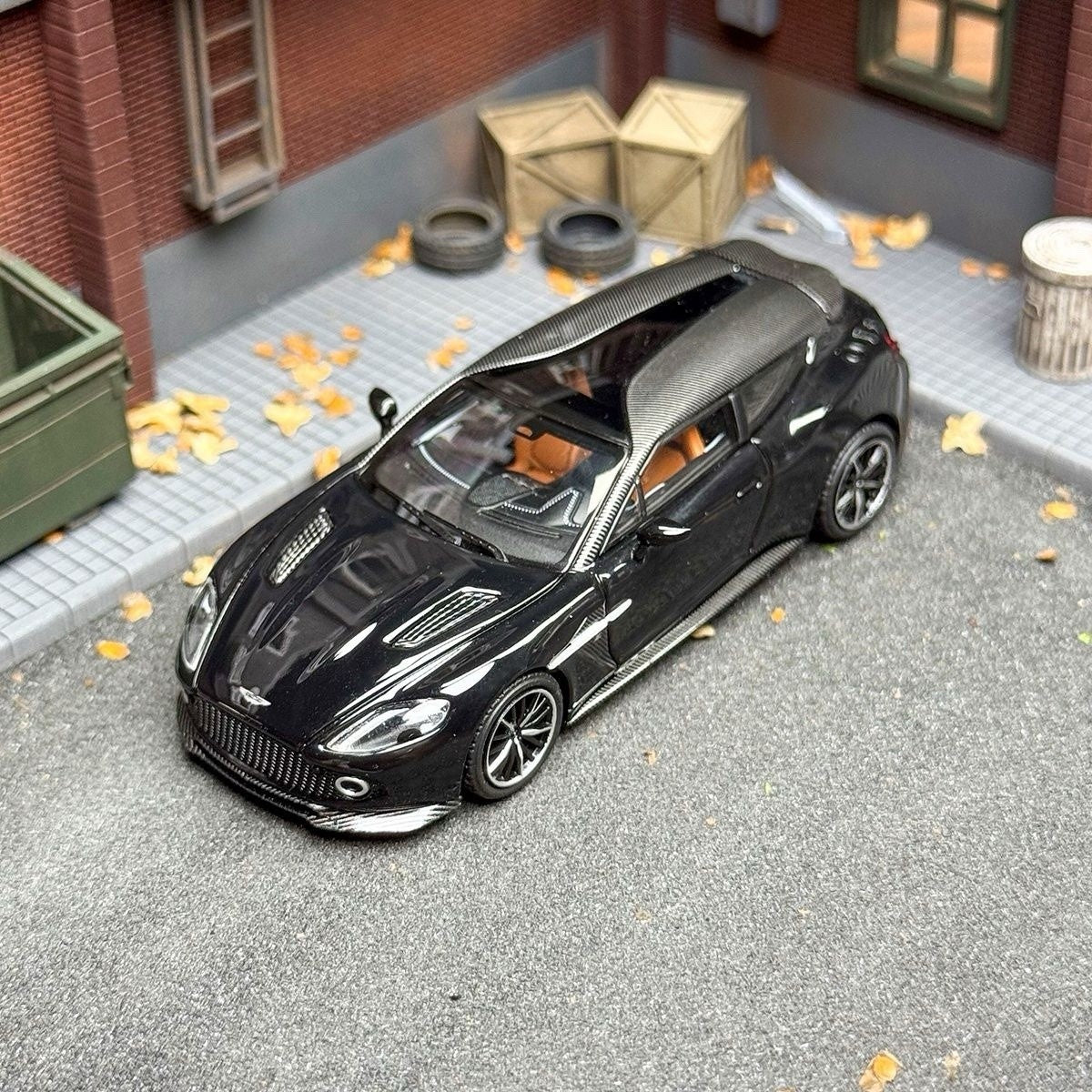 KING MODEL 1:64 Aston Martin Vanquish Zagato Shooting Brake Diecast Toys Car Model Gifts