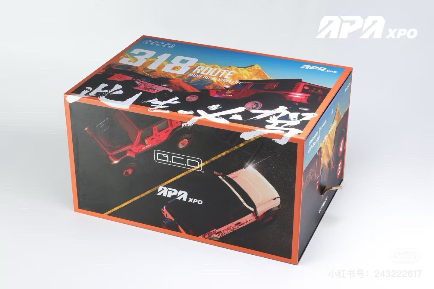 GCD 1:64 Route 318 2-Car Set w/Figure & Accessories 2025 APAxpo Foshan Car Model