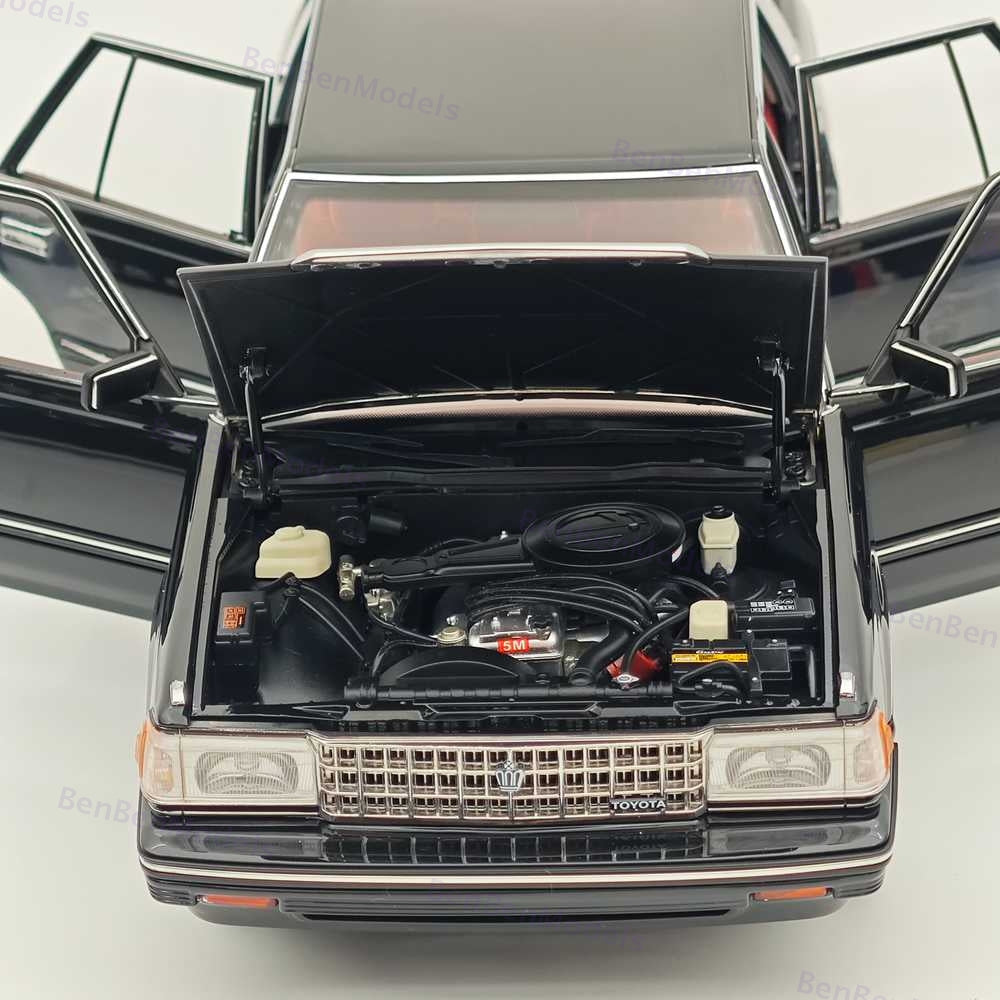 1/18 Toyota Crown Seventh Generation MS122 Black /Red Interior Diecast Model Car