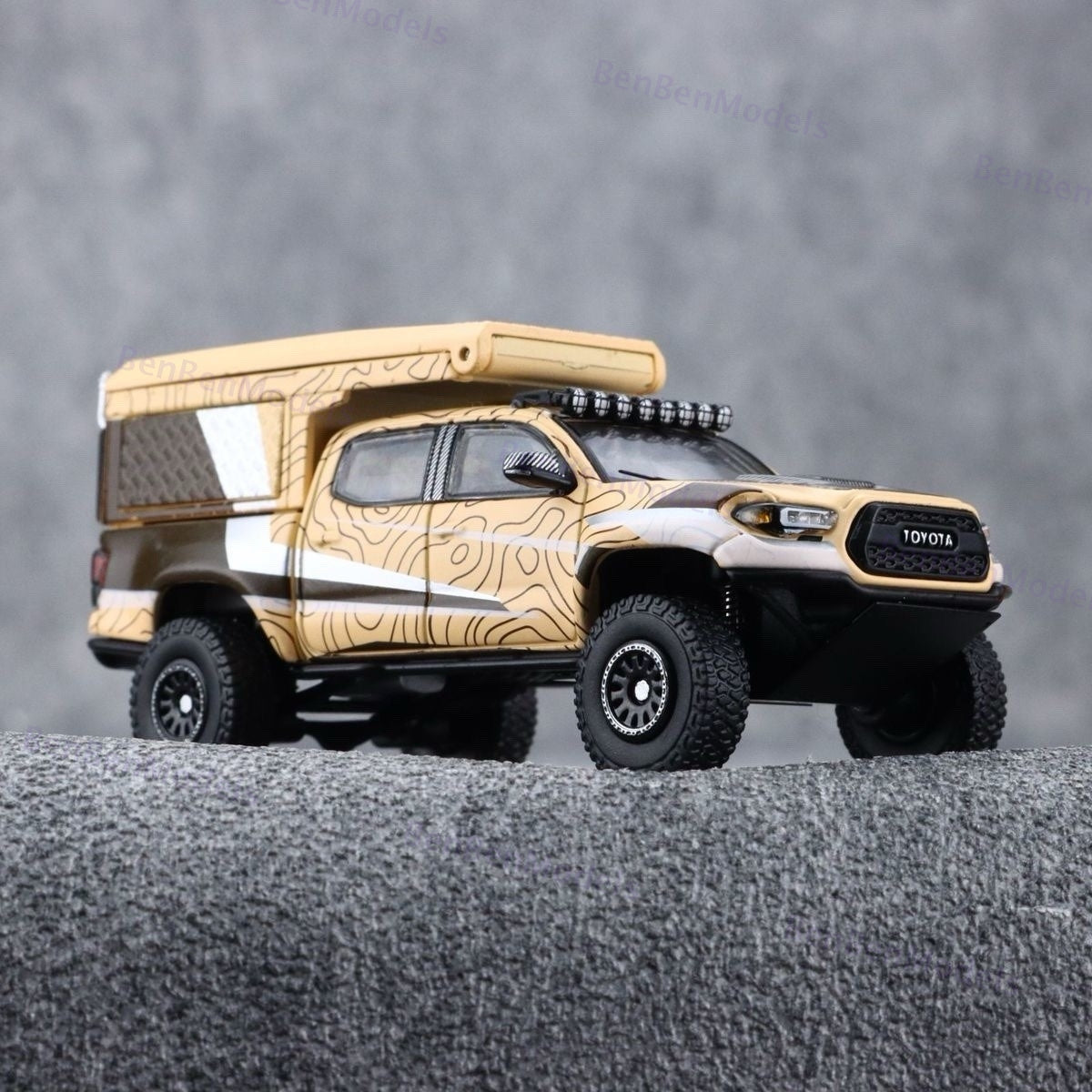 Model 1:64 Collectible Toyota Tacoma Off-Road Camper GCD Car Diecast Gifts