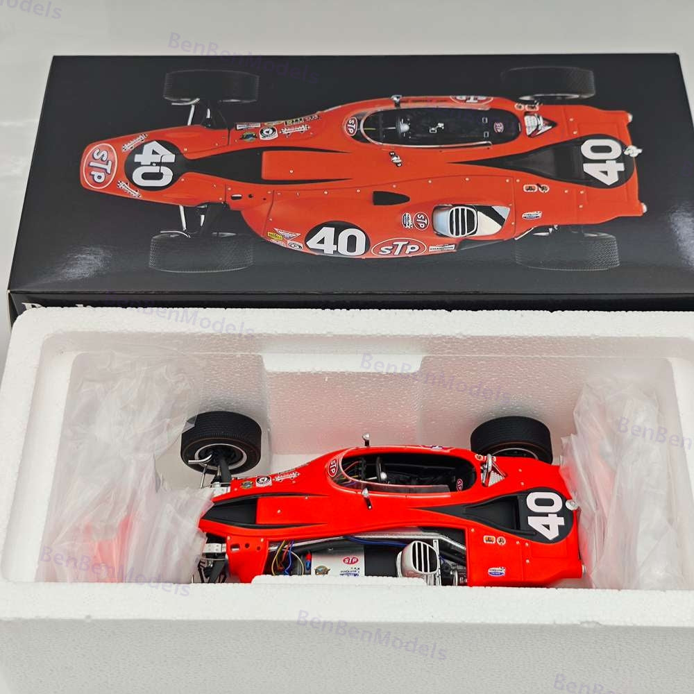 1/18 Replicarz 1967 STP Paxton Turbocar Gas Turbine Car #40 P.Jones Indy 500