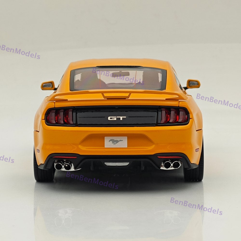 DM 1/18 Scale Replicas Ford Mustang GT 2019 Widebodykit Pack LHD Orange Fury