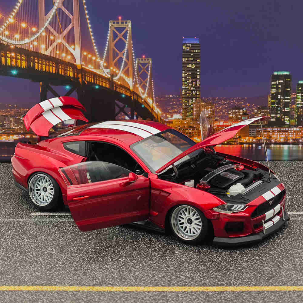 Répliques de modèles à l'échelle 1/18 DM Ford Mustang GT 2019 Widebodykit Pack Red RHD Diecast Car Miniature Hobby