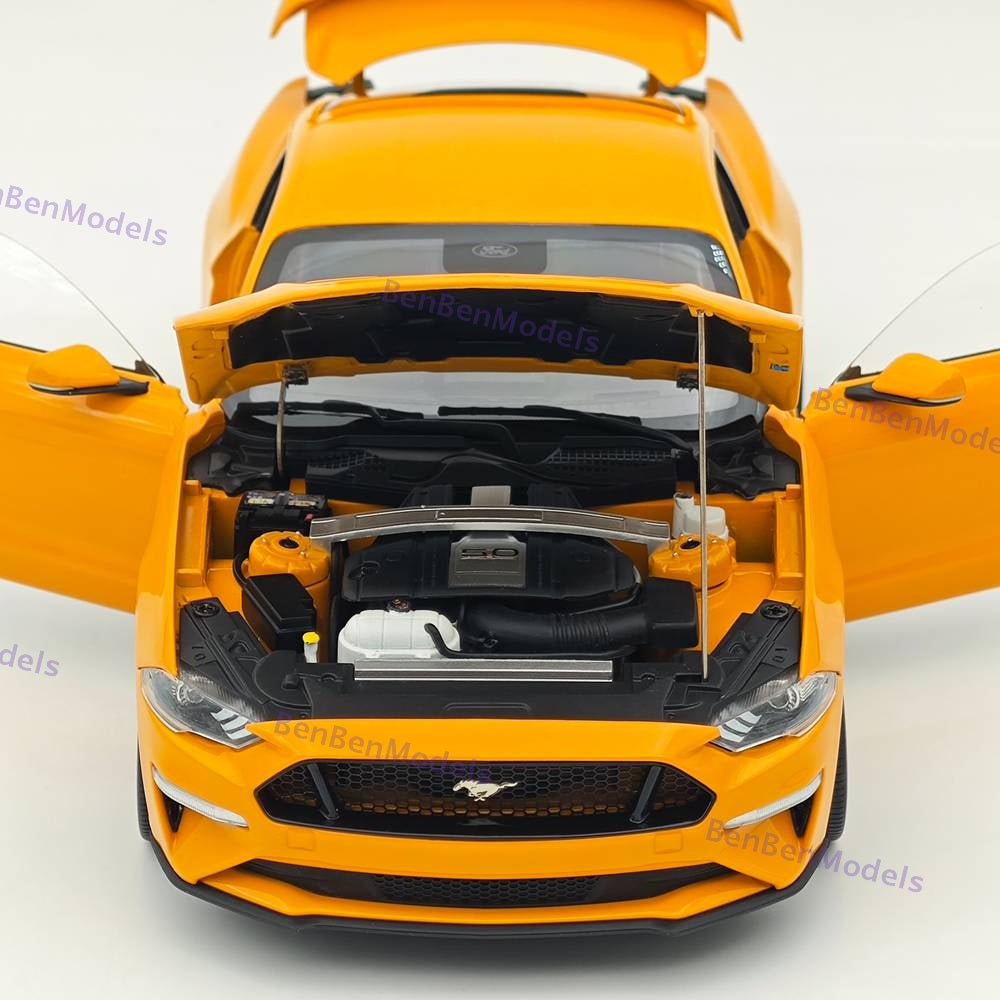 DM 1/18 Scale Replicas Ford Mustang GT 2019 Widebodykit Pack LHD Orange Fury