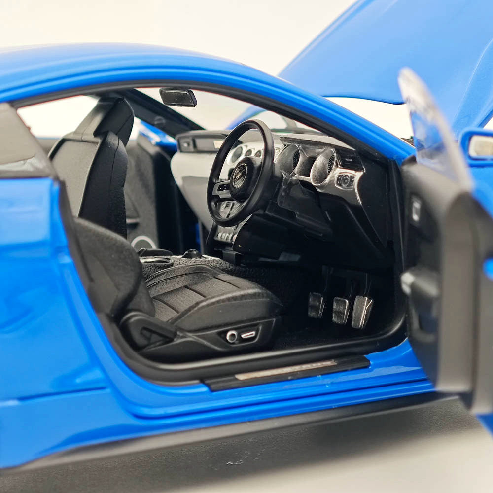 DM 1/18 Scale Model Replicas Mustang GT 2019 Blue RHD Diecast Car Miniature Hobby Gifts