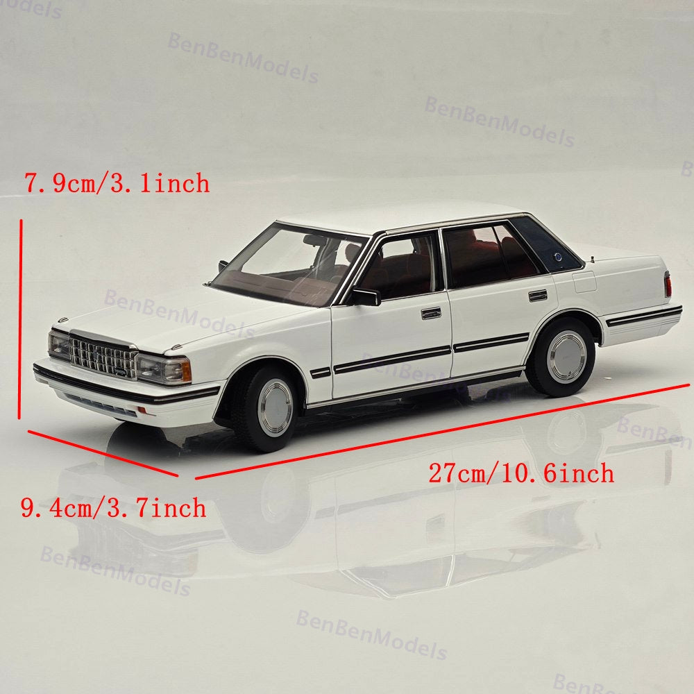 1/18 Toyota Crown MS122 7th gen White Red Interior Alloy Diecast Model Car