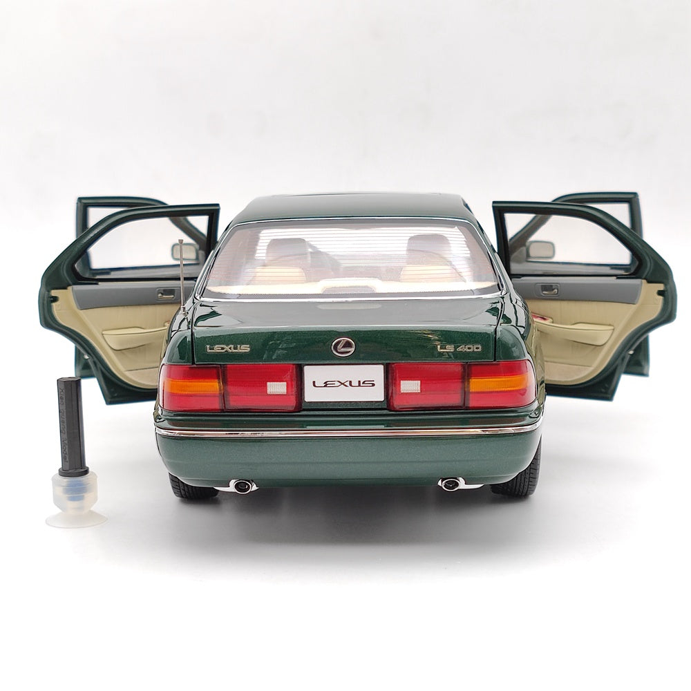 1:18 Toyota Lexus LS400 Première Génération Vert Modèle De Voiture Moulé Sous Pression Collection Jouet Ouvert Cadeau