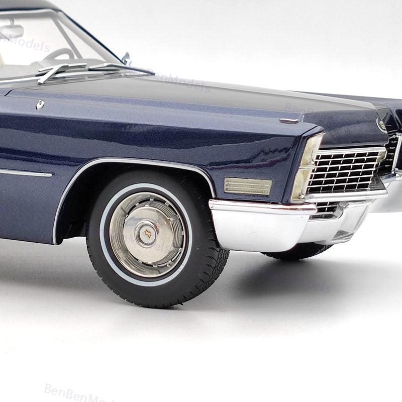 1:18 BOS Cadillac Fleetwood Series 75 Limousine 1967 Blue BOS393 Resin Model Car