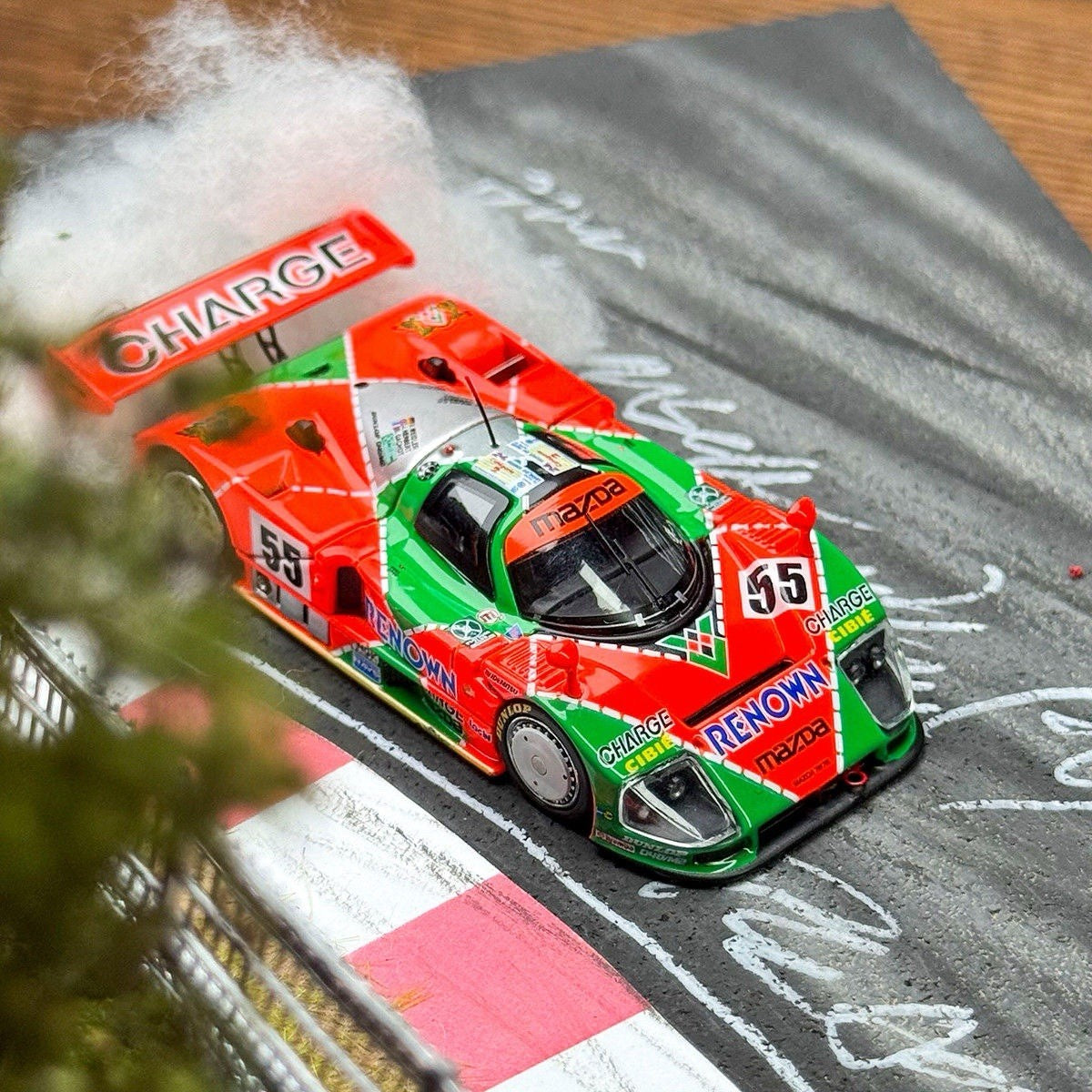 MH 1:64 Mazda 787B Le Mans Winner Diecast Model Front/Rear Removable Collectible