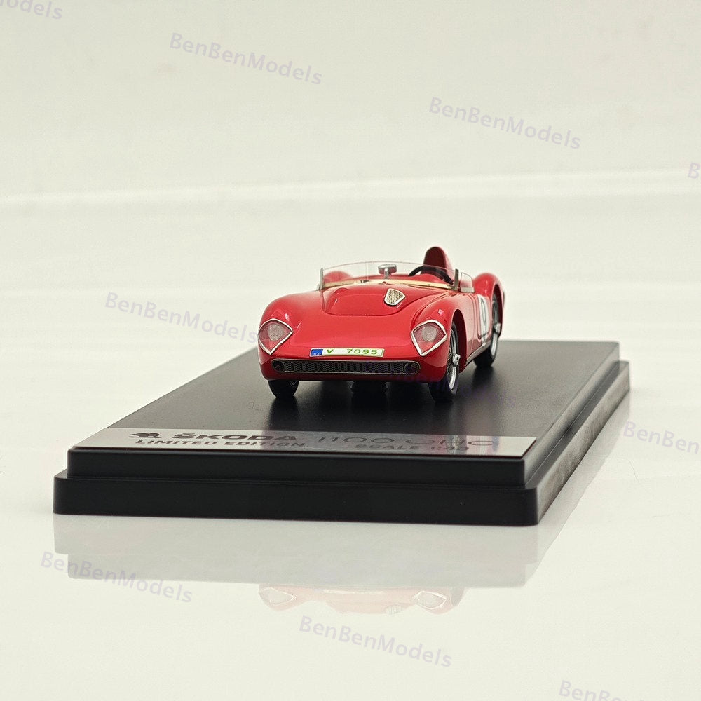 1:43 FOX18 Škoda 1100 OHC Winner #9 1958 Red Limited Edition Collection