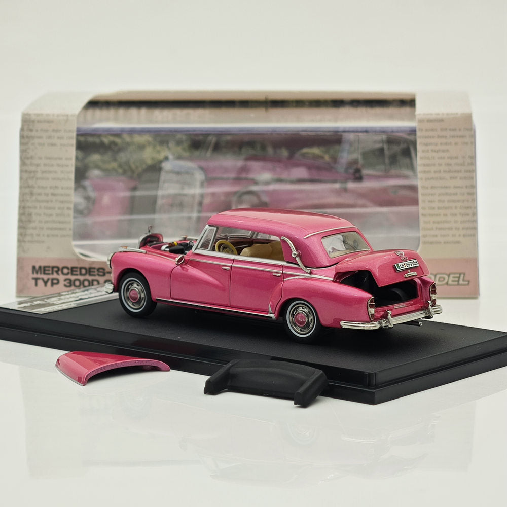 Mortal 1:64 Mercedes Benz 300D Convertible Retro Alloy Car Model Collection Diecast Toys Car Miniature Hobby Gifts