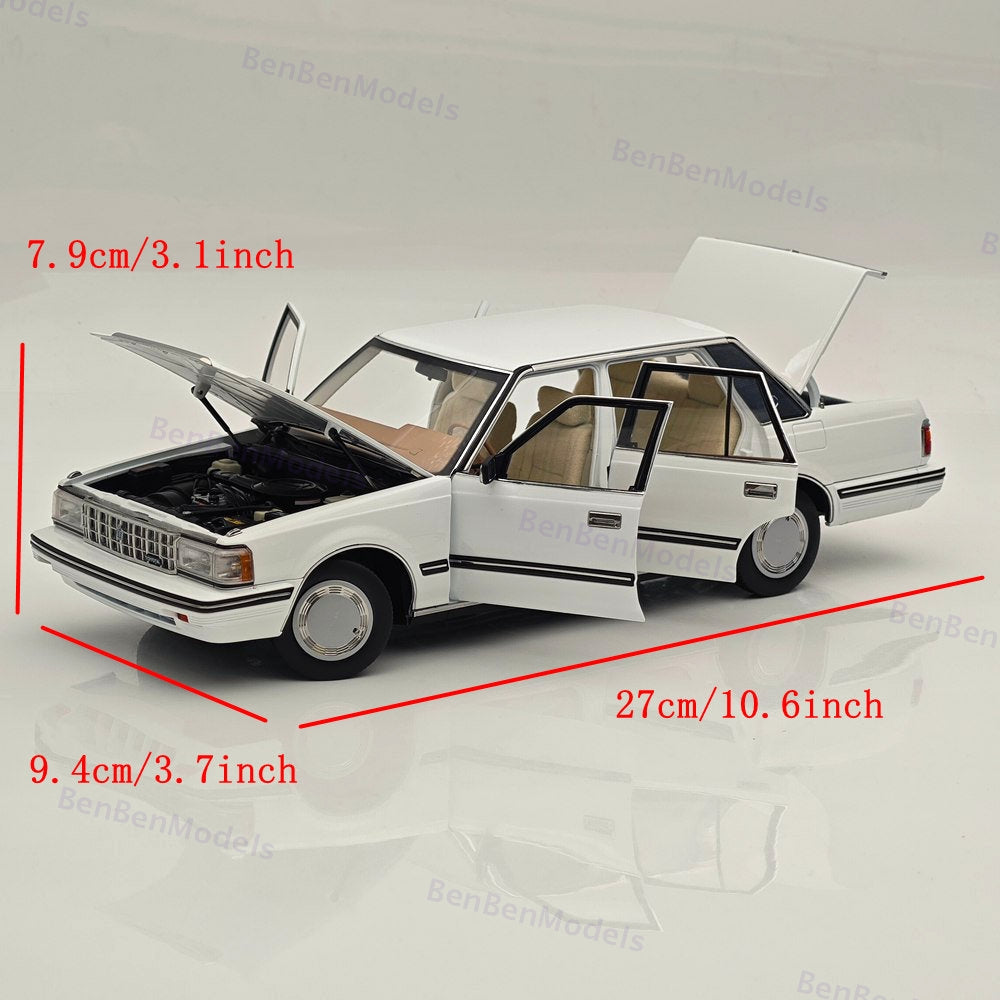 1/18 Toyota Crown Seventh Generation MS122 White Beige Diecast Model Car