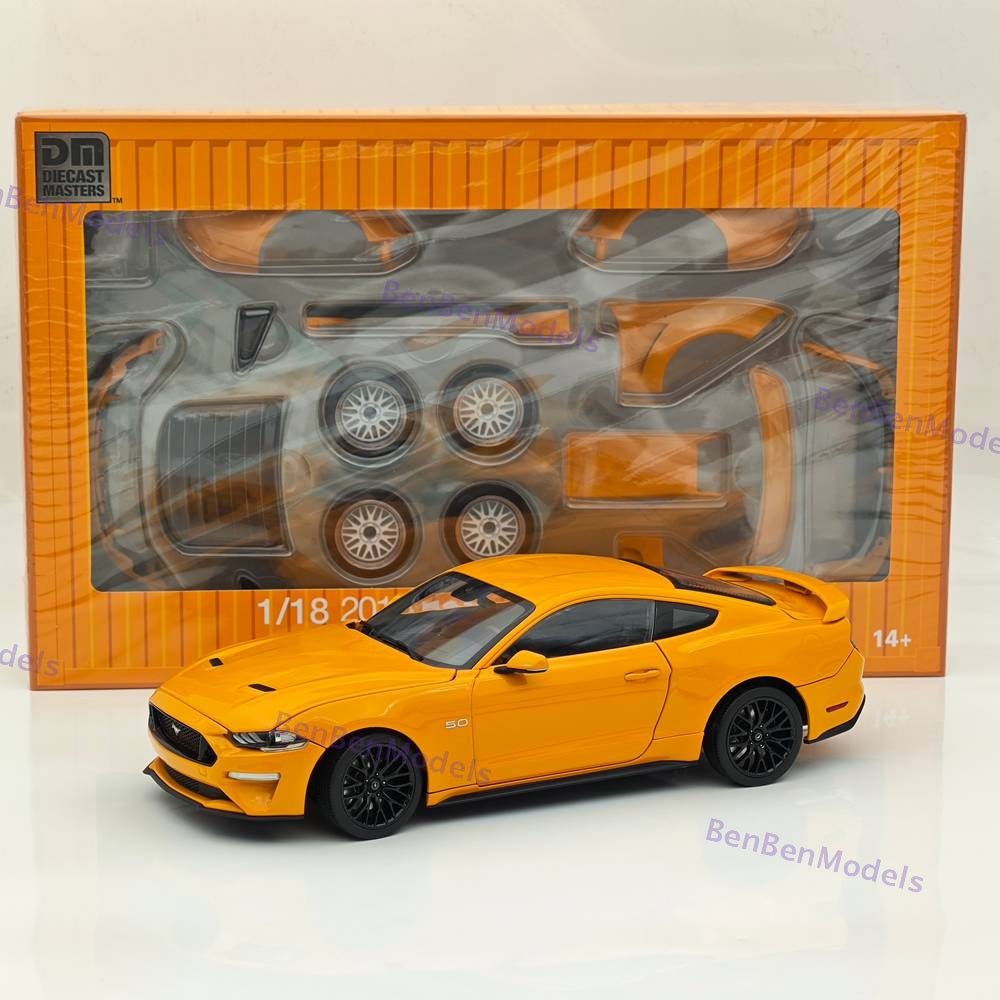 DM 1/18 Scale Replicas Ford Mustang GT 2019 Widebodykit Pack LHD Orange Fury