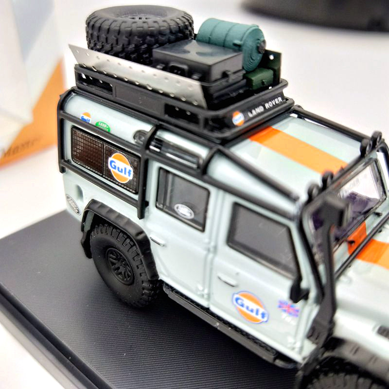 Master 1:64 Land Rover Defender 110 Gulf avec bagages Jouets moulés sous pression Modèle de voiture Collection Cadeaux