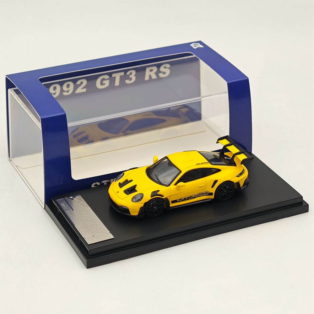 Modèles de voitures moulées sous pression SW Porsche 992 GT3 RS Racing Sports Jaune 1:64