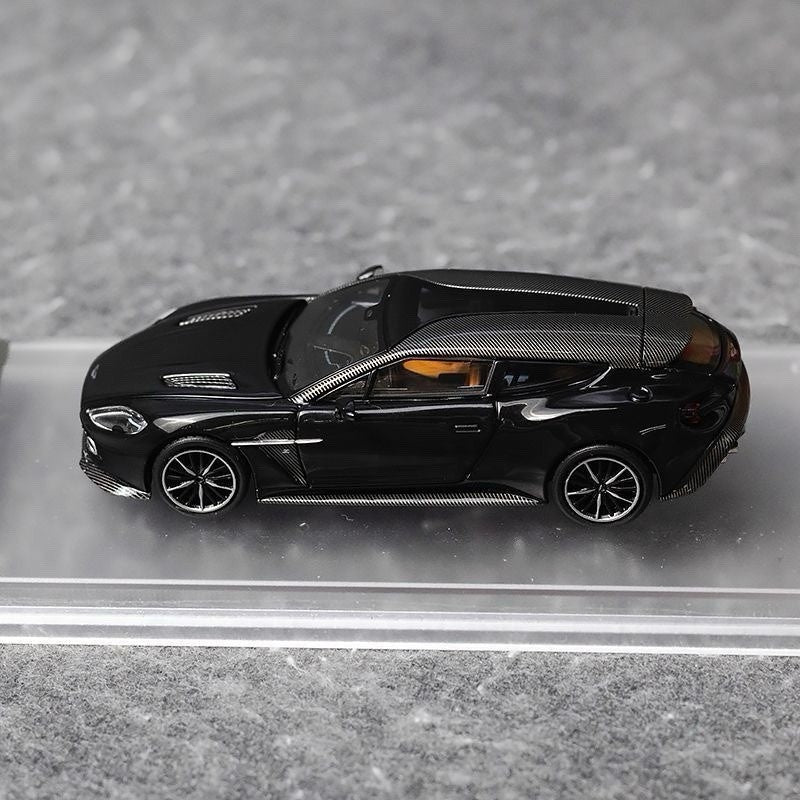 KING MODEL 1:64 Aston Martin Vanquish Zagato Shooting Brake Diecast Toys Car Model Gifts