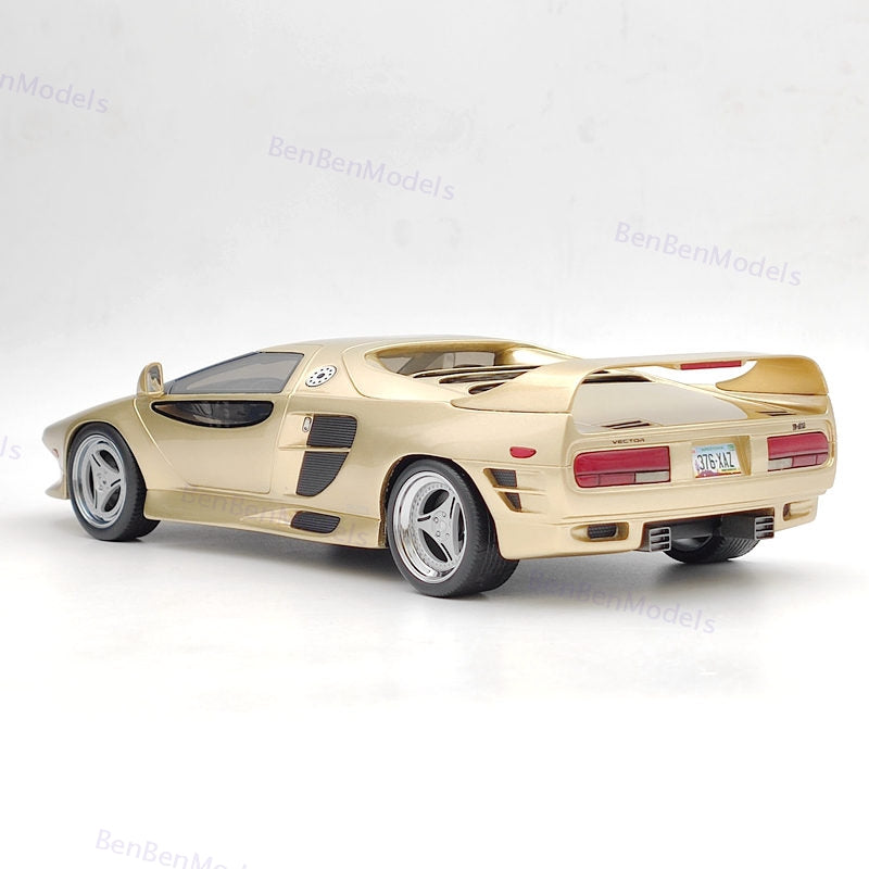 1:18 BOS Vector M12 Gold 1995 BOS376 Resin Model Car Limited Collection
