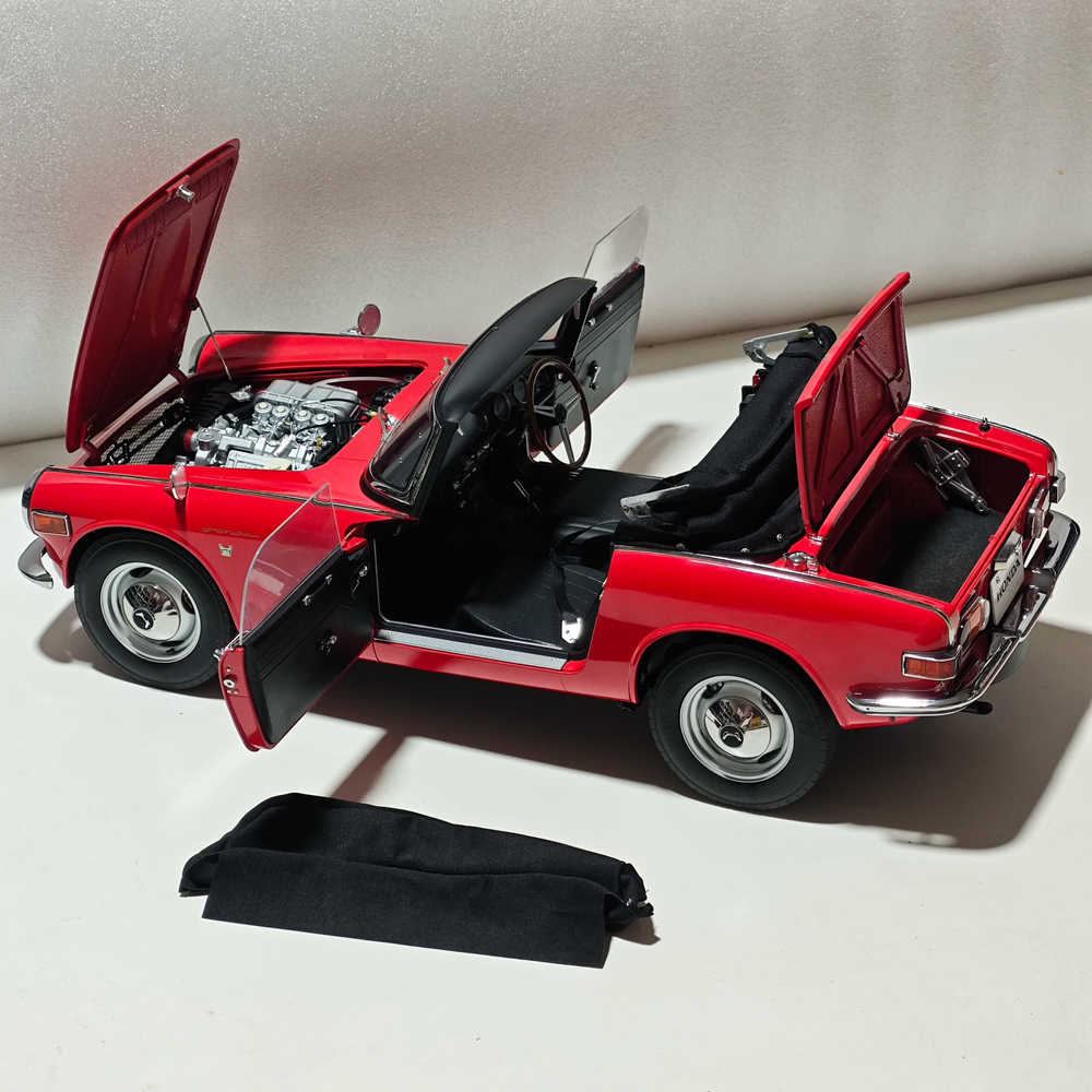 RARE 1/6 G & P HONDA S800M Cabriolet 1969 Modèle moulé sous pression édition son et lumière