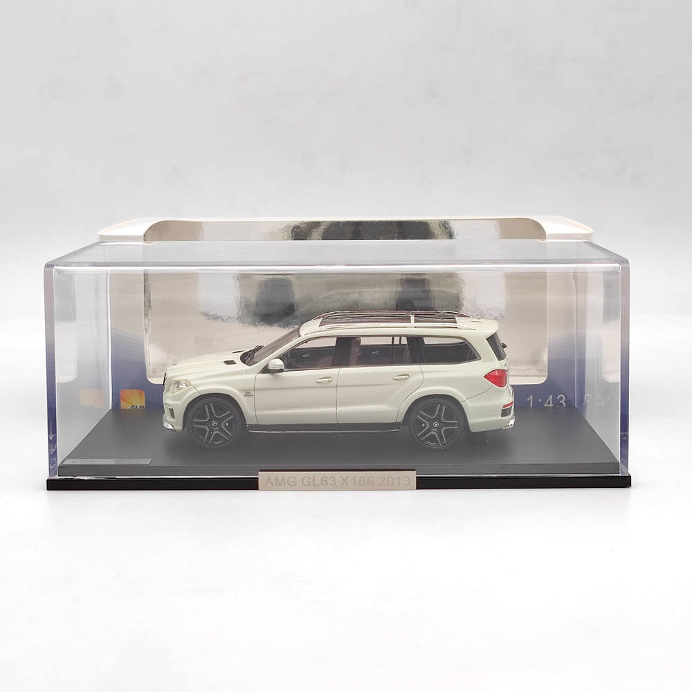 1/43 GLM Models Mercedes Benz AMG GI63 X 166 2013 #205202 Résine Blanche Collection Limitée