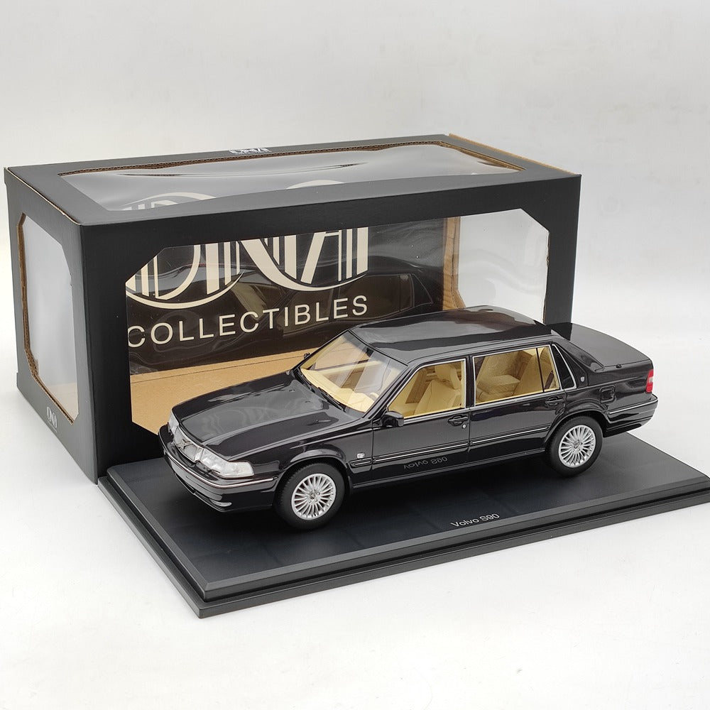 DNA 1/18 Volvo S90 Royal Level 3 1998 Blackberry DNA000089 Resin Model  Purple Toy Car Gift