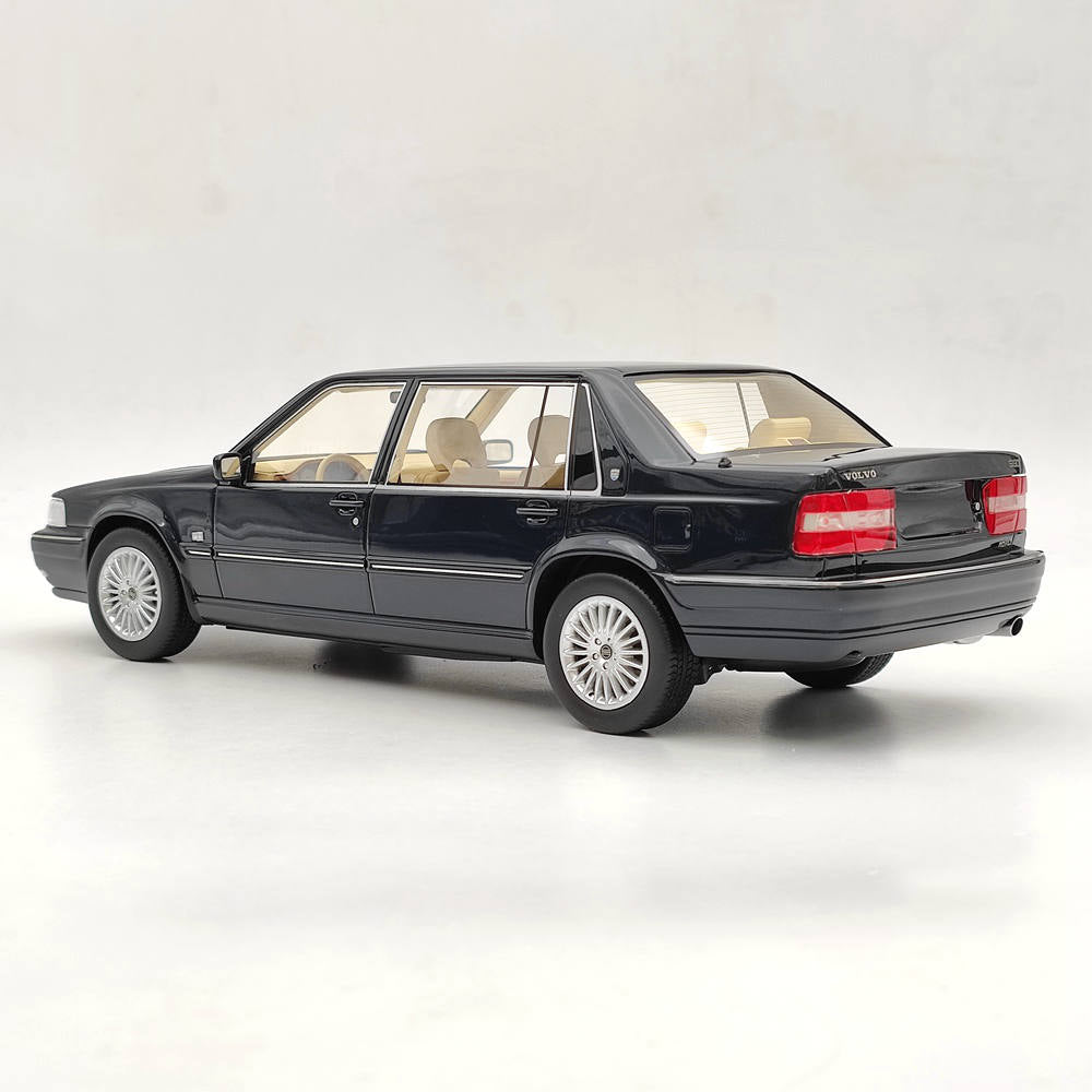 DNA Collectibles 1/18 Volvo S90 Royal Level 3 1998 DNA000088 Resin Model Blue Toy Gift