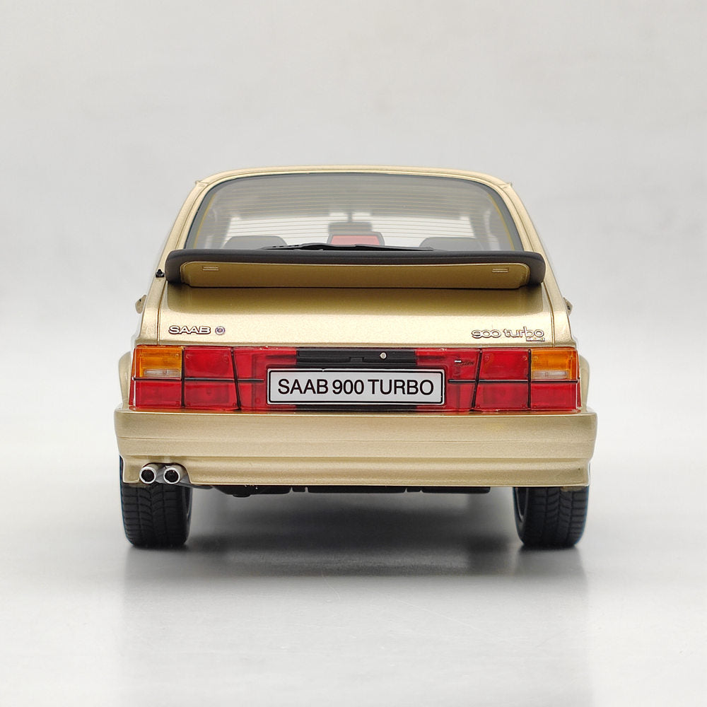 Objets de collection DNA 1/18 Saab 900 Turbo T16 Airflow Gold DNA000111 Modèle de voiture en résine Jouets Cadeau