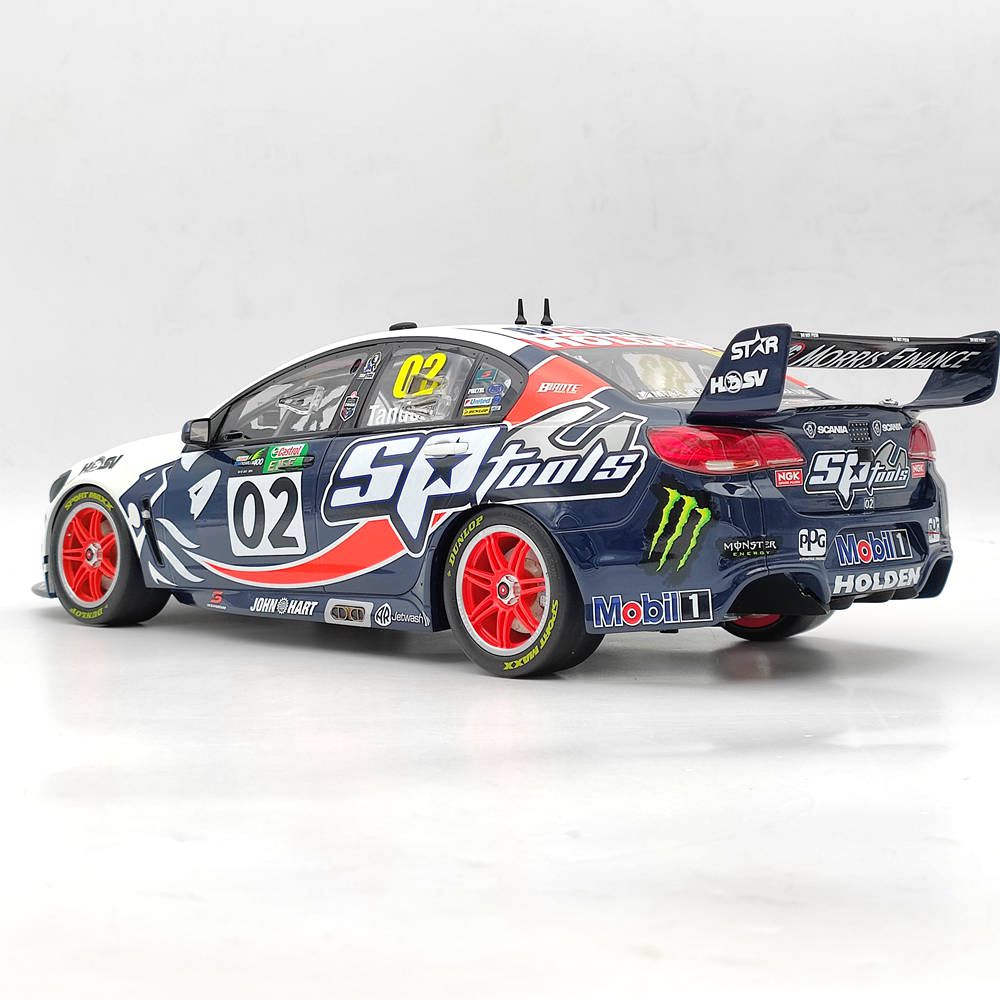 #B12H15X 1/12 HOLDEN VF COMMODORE V8 2015 TOWNSVILLE 400 PETER BROCK #02 JOUETS EN RÉSINE VOITURE CADEAU