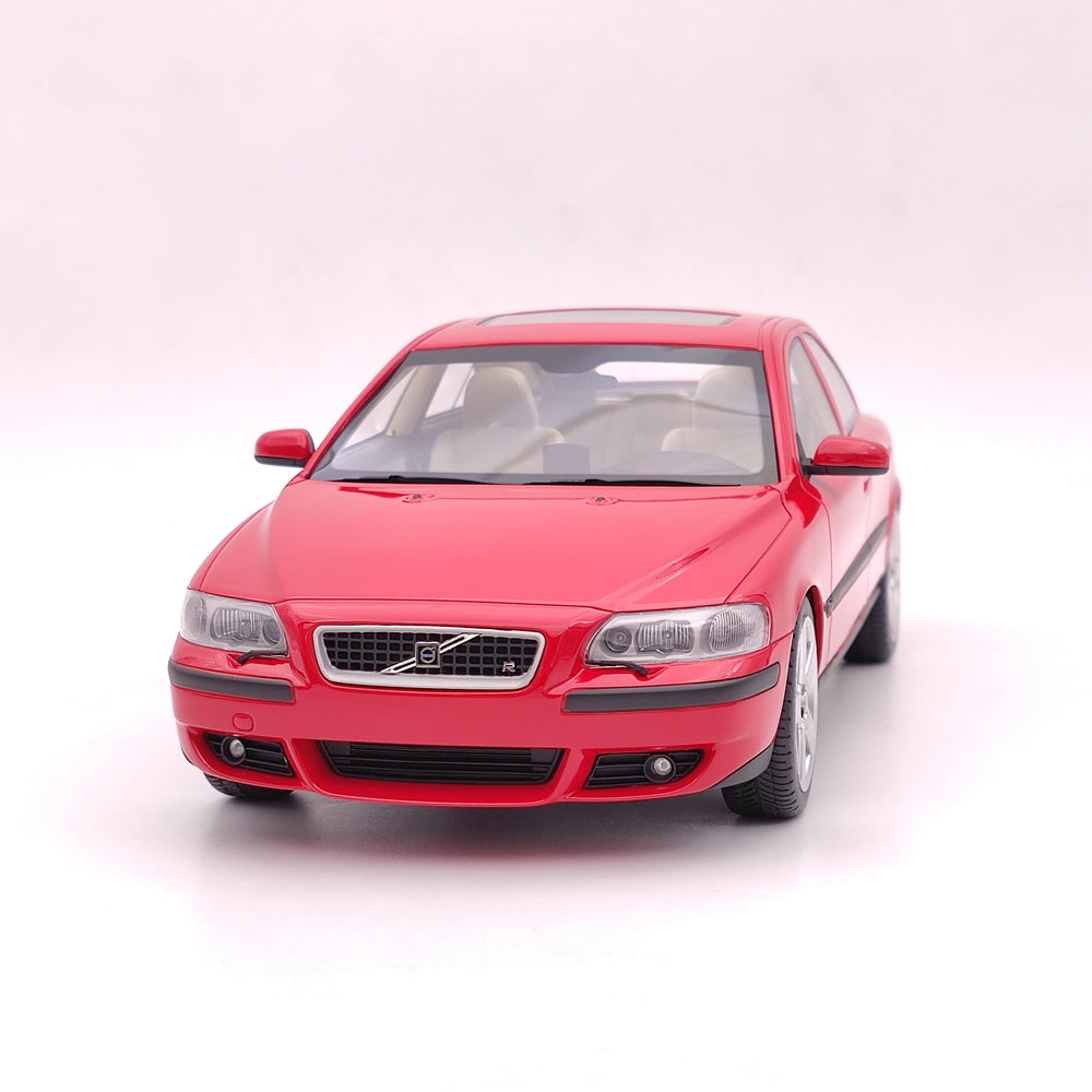 Modèle réduit de voiture en résine DNA Collectibles 1/18 Volvo S60 R 2003 DNA000106, édition limitée, jouet rouge, cadeau