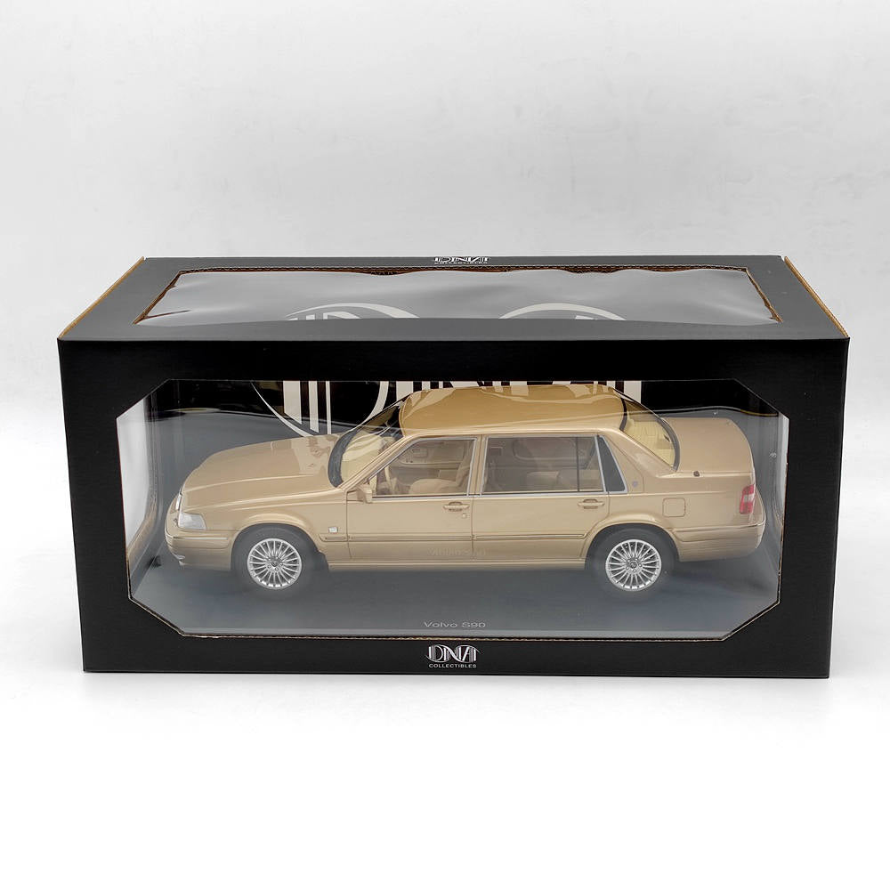 Objets de collection DNA 1/18 Volvo S90 Royal Level 3 1998 DNA000152 Modèle en résine Jouet en or Cadeau de voiture