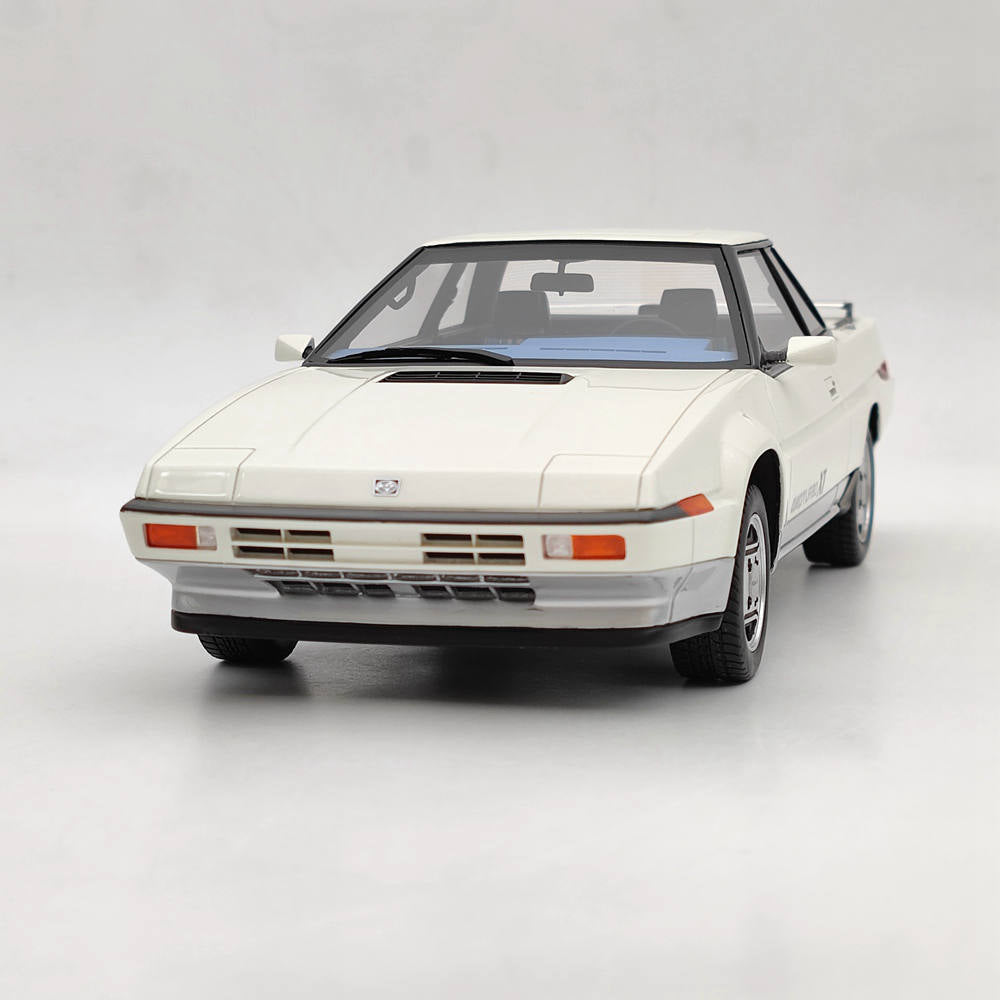 DNA Collectibles 1/18 Subaru XT Turbo 4WD 1985 DNA000082 Resin Model Car White Toy Gift