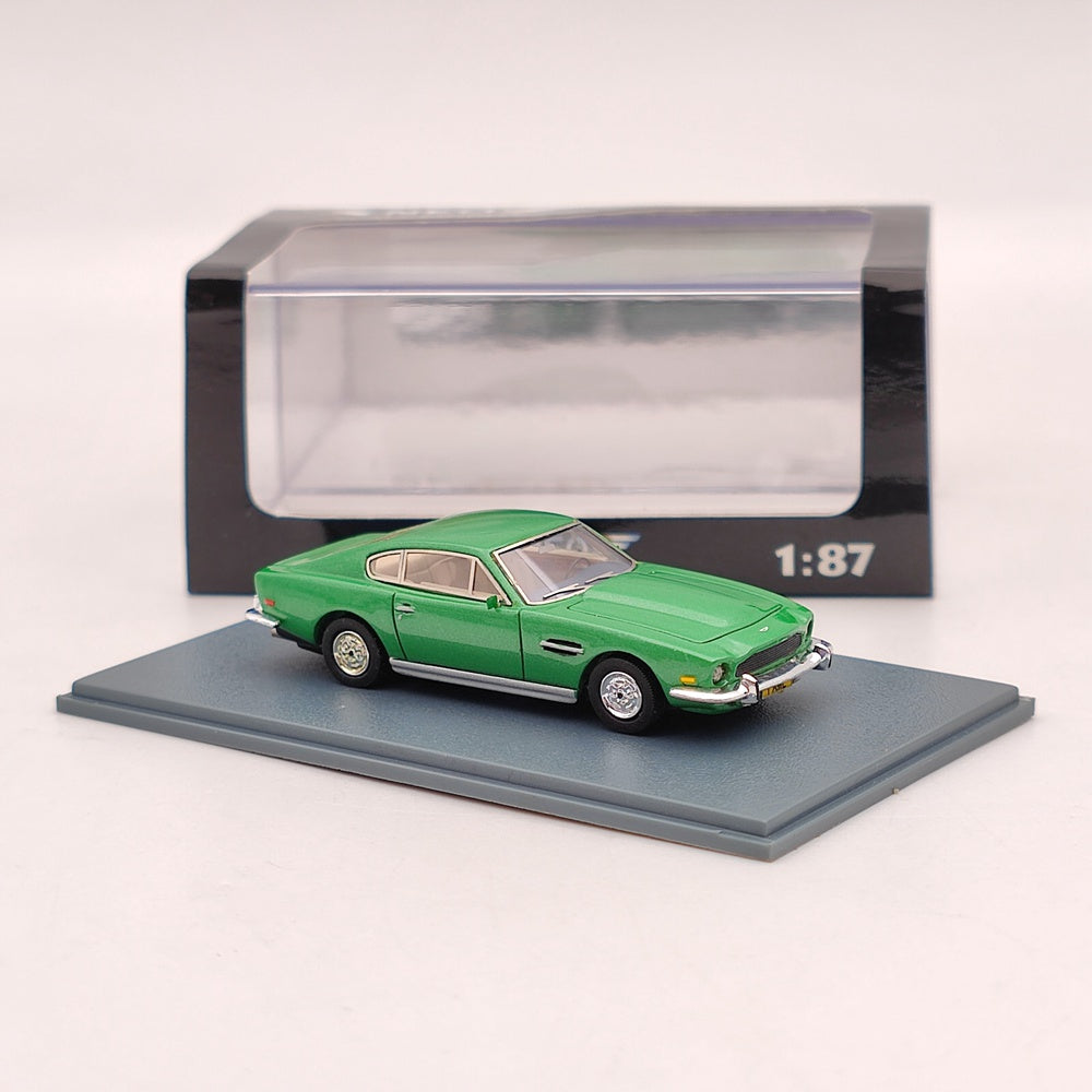 NEO SCALE MODELS 1/87 Aston Martin V8 Resin Car Limited Collection Green Toy Gift