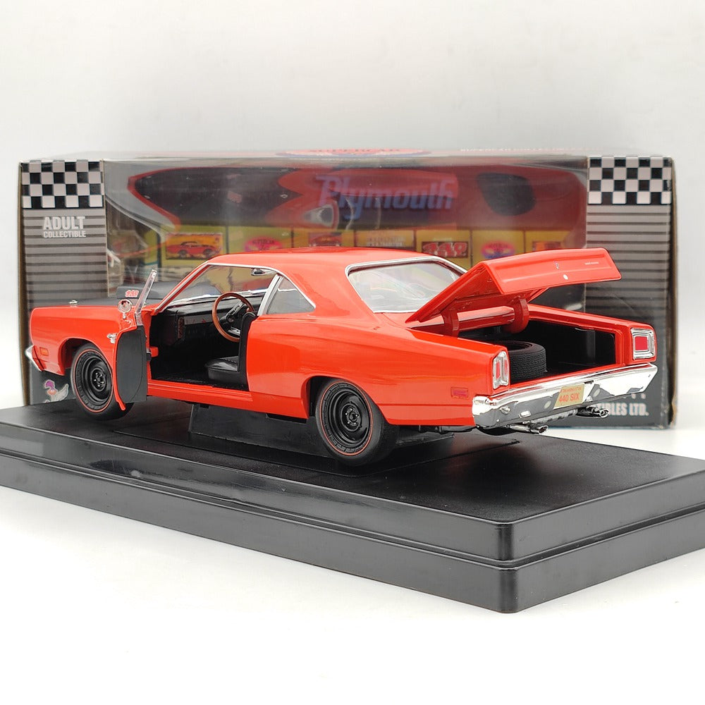 1:18 SUPERCAR Plymouth Roadrunner 1969 1/2 440 6BBL Diecast Model Edition Orange Toy Car Gift