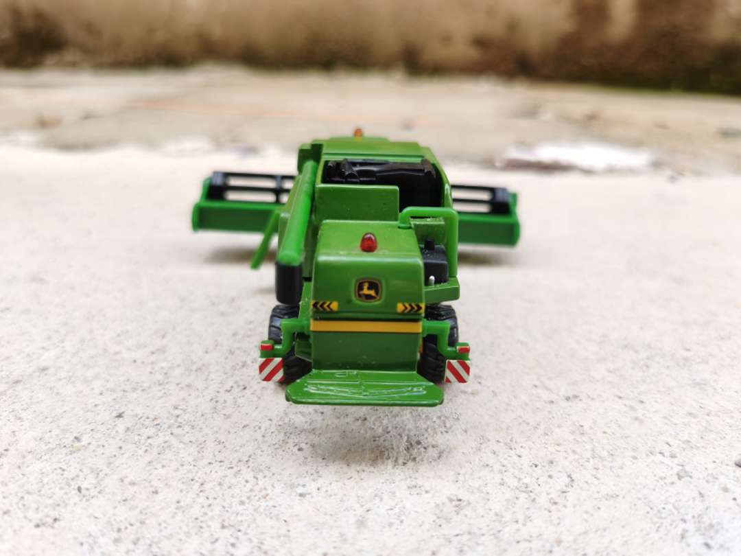 1:87 Siku 1876 Farmer John Deere T670i Mahdrescher Combine Harvester Moissonneuse-Batteuse Diecast Toys Models Gifts