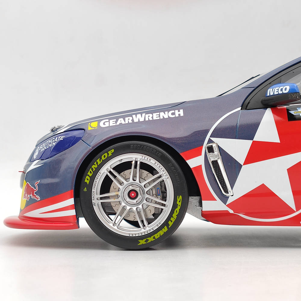 B12H16Q 1/12 2016 CLIPSAL 888 CRAIG LOWNDES HOLDEN COMMODORE 251 DÉMARRE JOUETS EN RÉSINE VOITURE CADEAU