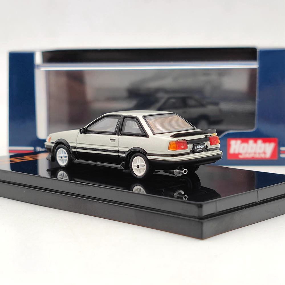 1/64 Hobby Japan TOYOTA COROLLA LEVIN AE86 2 portes TOM'S IGETA WHEEL HJ641035TSK Modèle moulé sous pression Jouets Voiture Collection limitée Cadeau