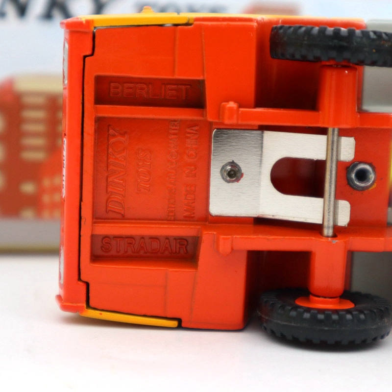 Atlas Dinky toys 569P Berliet Stradair Plateau Surbaisse Porte Machine Outil Prototype Truck Diecast Models Car Gift Collection
