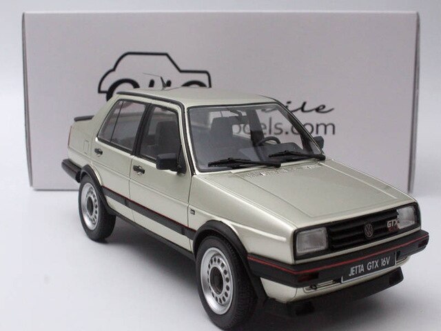 Otto 1:18 Otto Mobile LTD Volkswagen Jetta GTX 16V Modèle Résine Véhicules Modèles Jouets Moulé Sous Pression Rouge/blanc/noir/or clair Collection