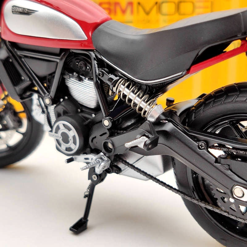 TSM 1:12 Ducati Scrambler Icon 803CC 2015 Rosso TSMMC004 Modèles moulés sous pression de moto rouge