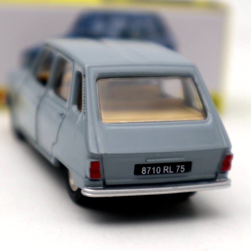 1/43 Atlas Dinky toys 1453 Renault 6 / R6 phase II Diecast Models Auto Car Gift Collection