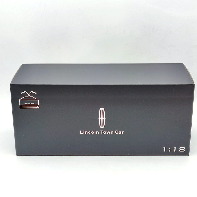 1/18 Lincoln Towncar V8 1993-1995 Super Diecast model (Leather seat) Red