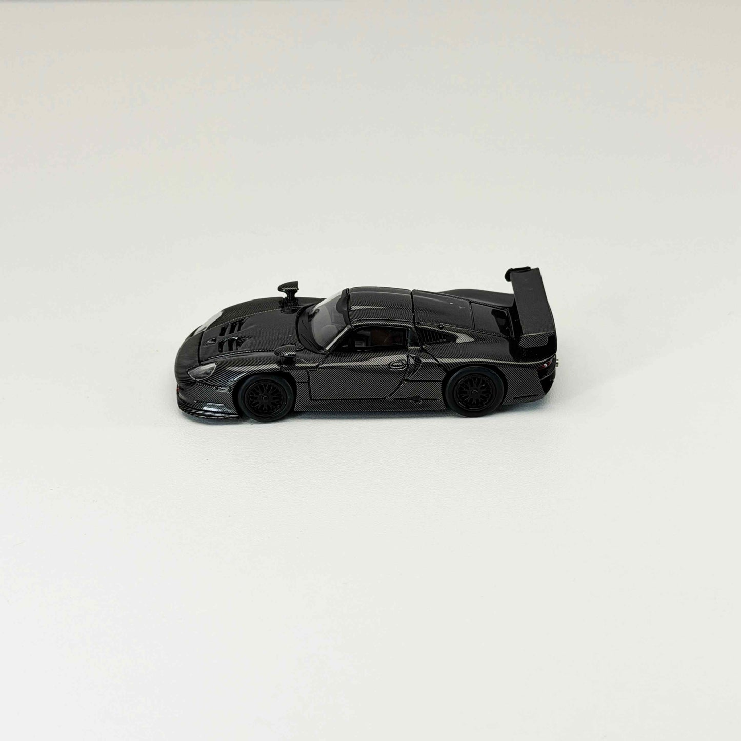 Transcend model 1:64 911 GT1 24h LeMans 1997 Black Carbon Fiber Openable Hood Diecast Model Car Limited Collection