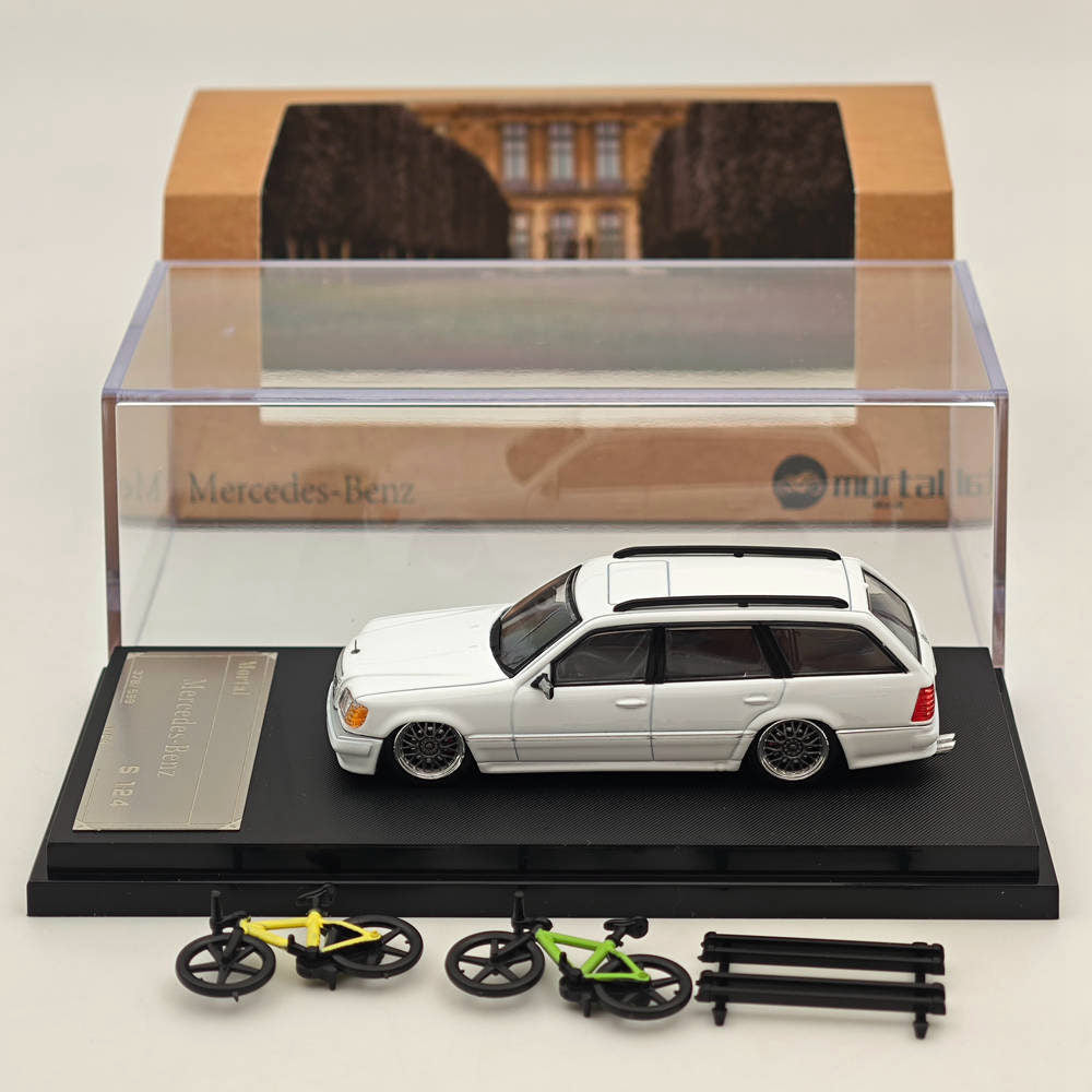 Tout nouveau Mortal 1:64 Mercedes-Benz S124 Travel Diecast Toys Modèles Collection Cadeaux Blanc/Noir 