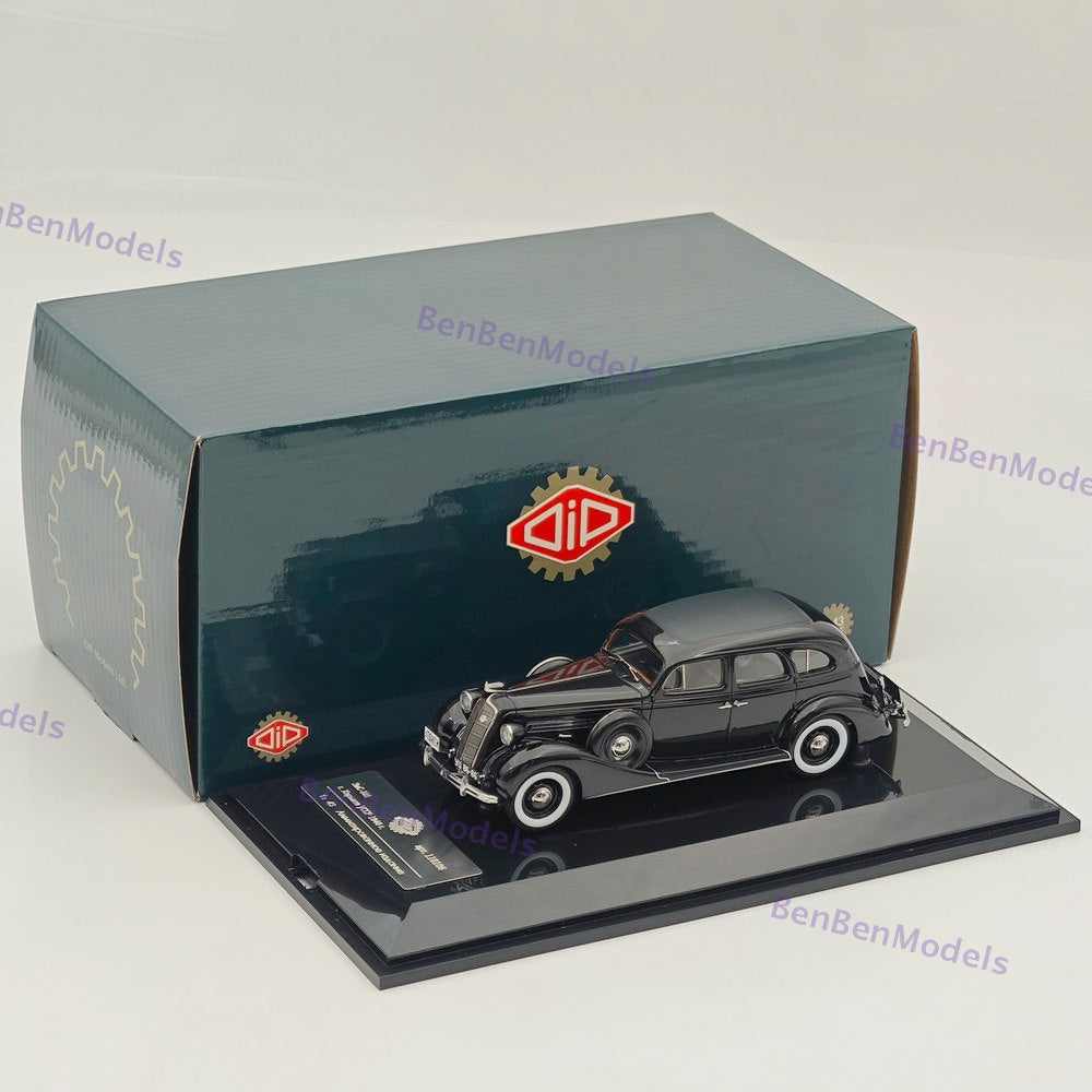 DiP Models 1/43 1940 ZIS-101 110106 Moscow Limousine Black Resin