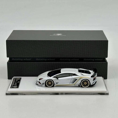 Rotating Wheel 1/64 Aventador S Rowen Supercar White Diecast Alloy Collectible Model Car