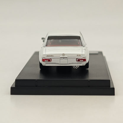 BSC 1:64 Mercedes Benz 300SEL W109 AMG White Diecast Car Model Toy Collections